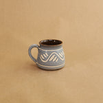 Load image into Gallery viewer, Slip Trail Cup - Waves, Satin Blue