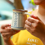 Load image into Gallery viewer, Slip Trail Mug - Wave, Satin Beige