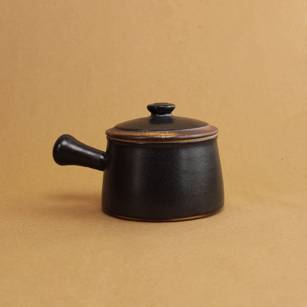 Poignee Serving Pot - Black