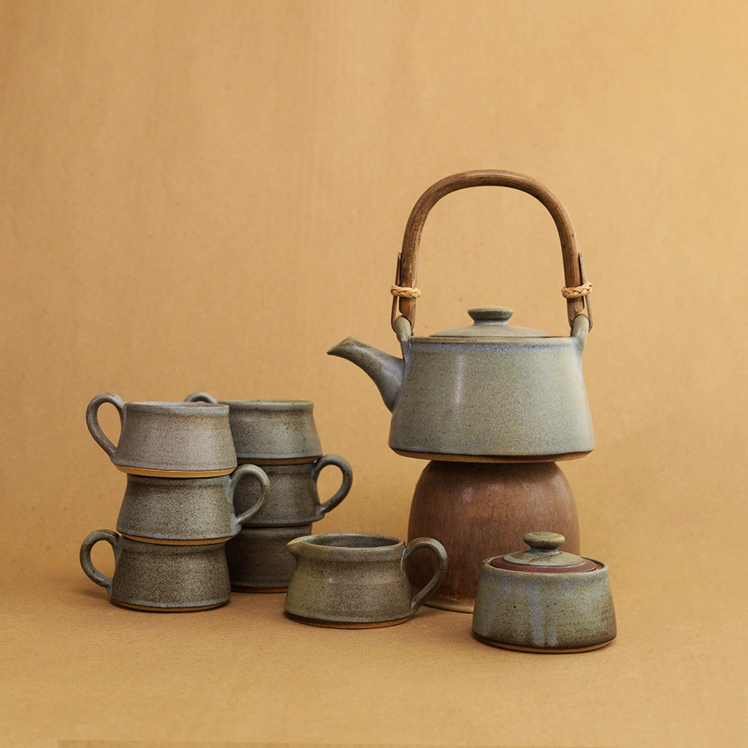 La Vara Kettle - Matte Blue