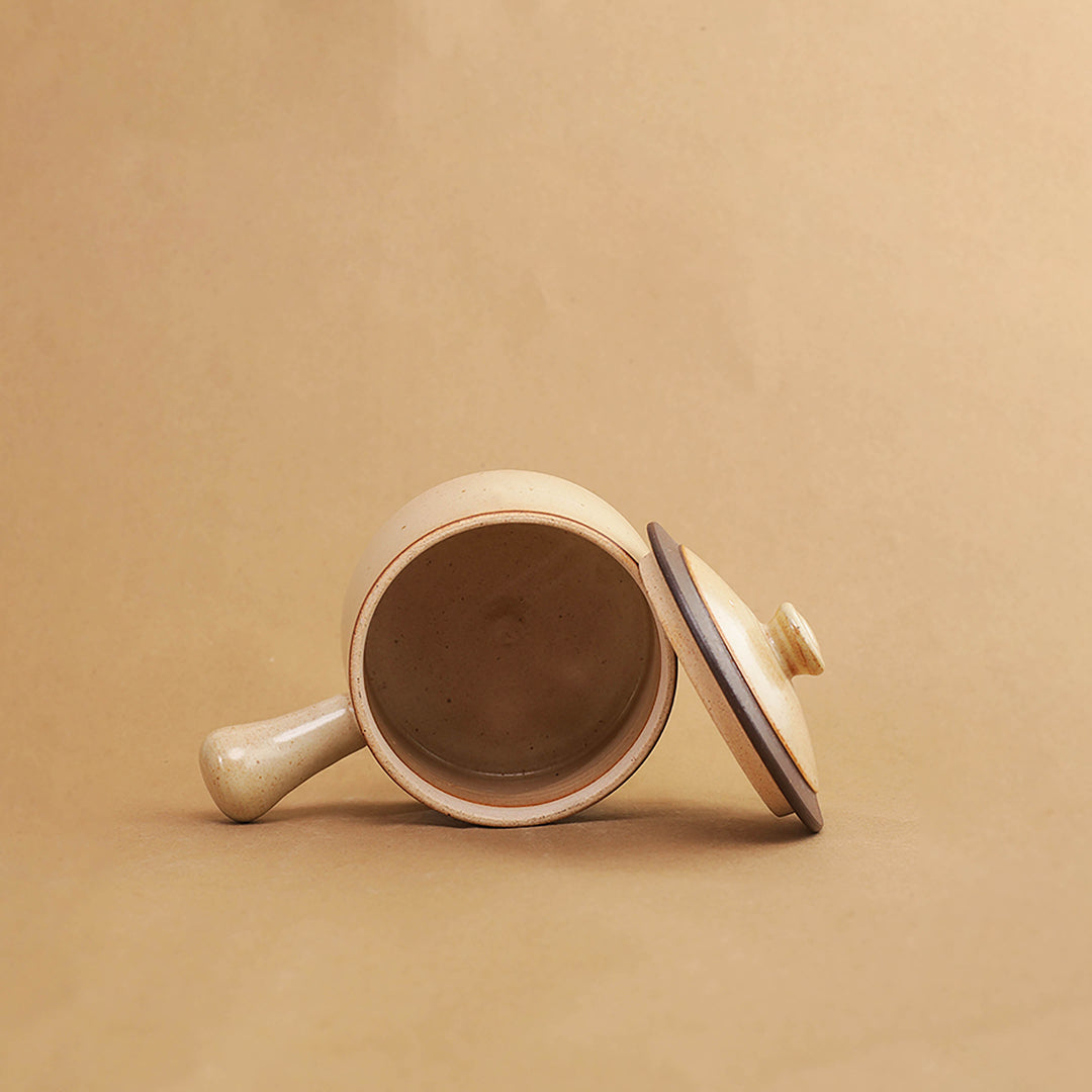 Poignee Serving Pot - Beige