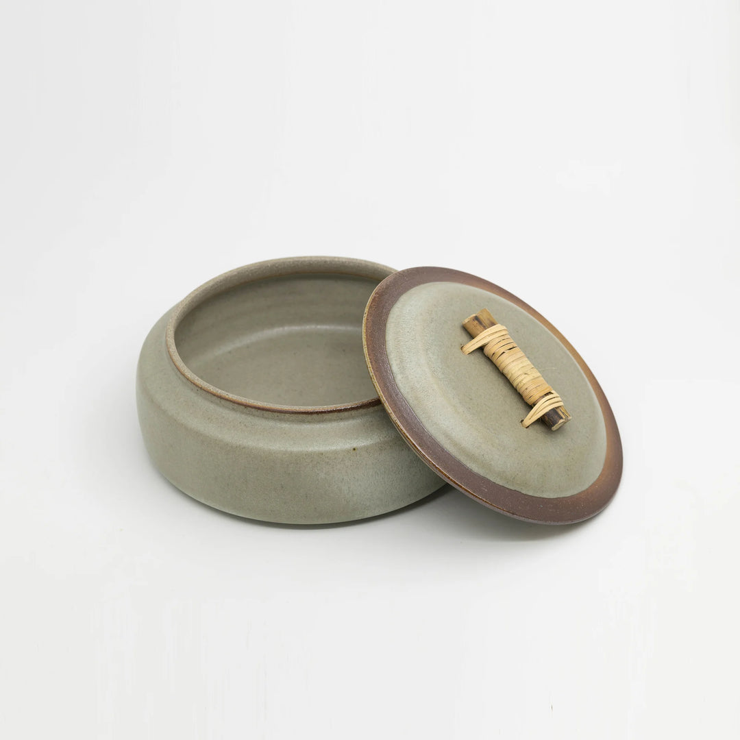 Cane Handle Casserole - Matte Grey